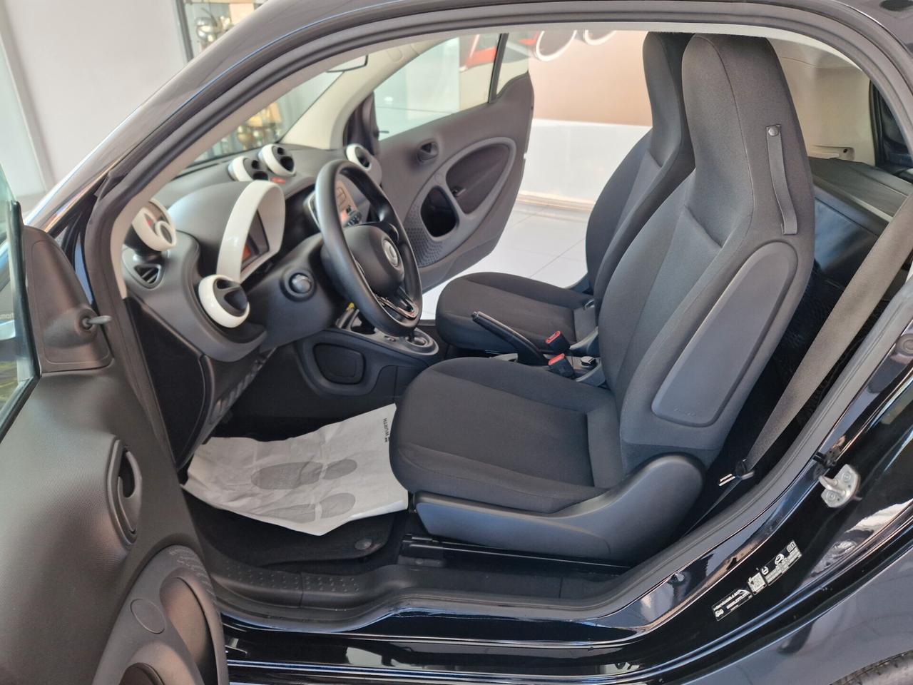 Smart ForTwo EQ Youngster