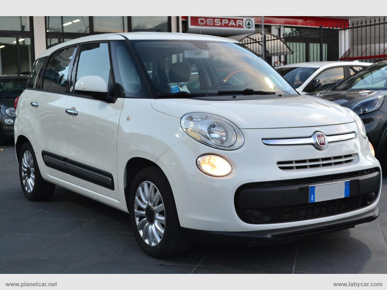 FIAT 500L Living 1.6 MJT 105 CV Pop Star