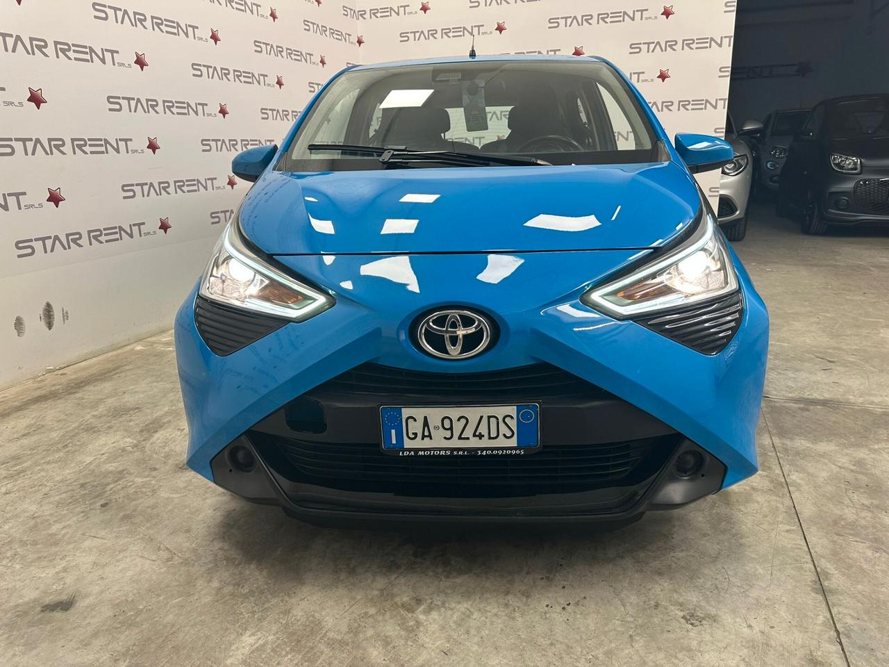Toyota Aygo Connect 1.0 VVT-i 72 CV 5 porte x-cool CAMBIO AUTOMATICO