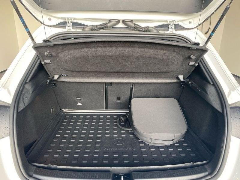 Mercedes-Benz Classe A A 250 Automatic 4Matic AMG Line Premium