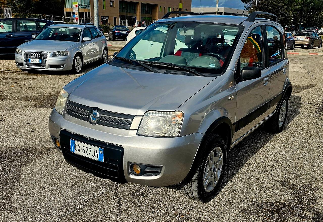 Fiat Panda 1.3 MJT 95 CV S&S 4x4