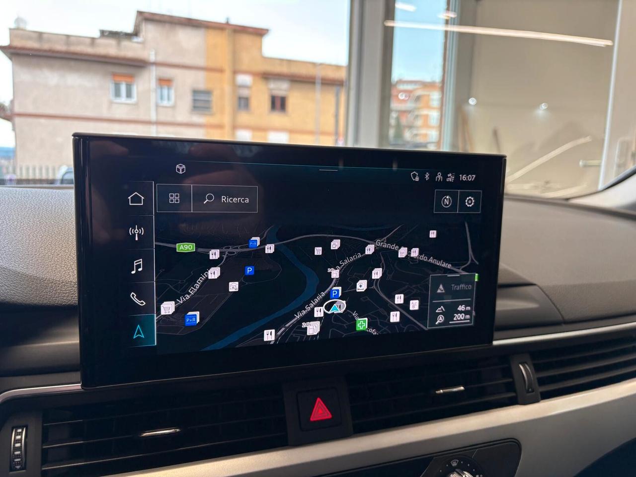 Audi A4 30 TDI/136 CV S tronic line edition