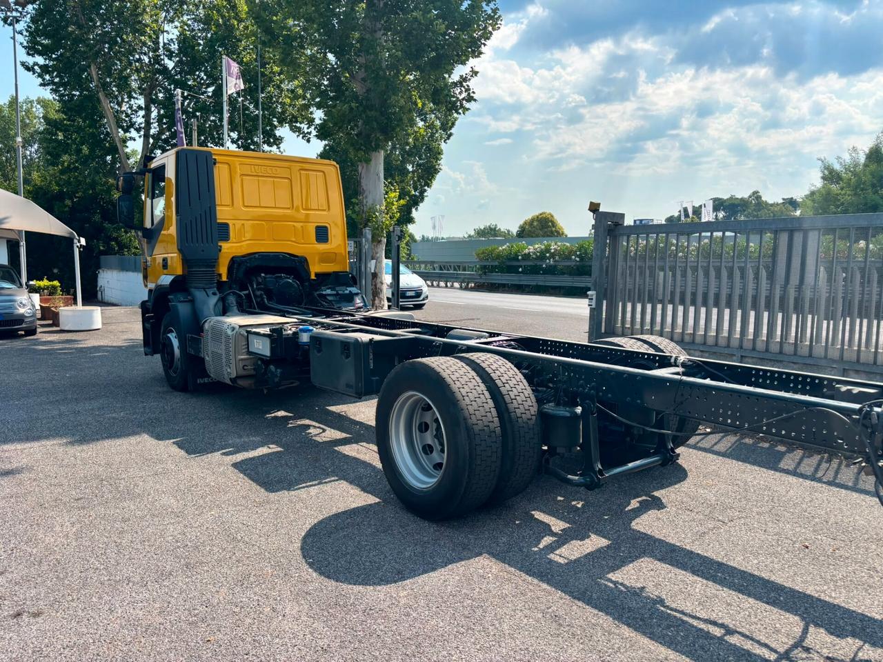 Iveco stralis 190S330 cambio manuale motore euro 6