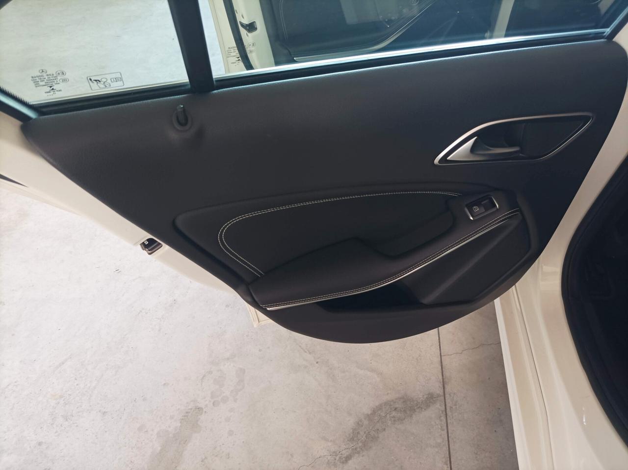 Mercedes-benz A 180 d CV 109 Sport 03/2018