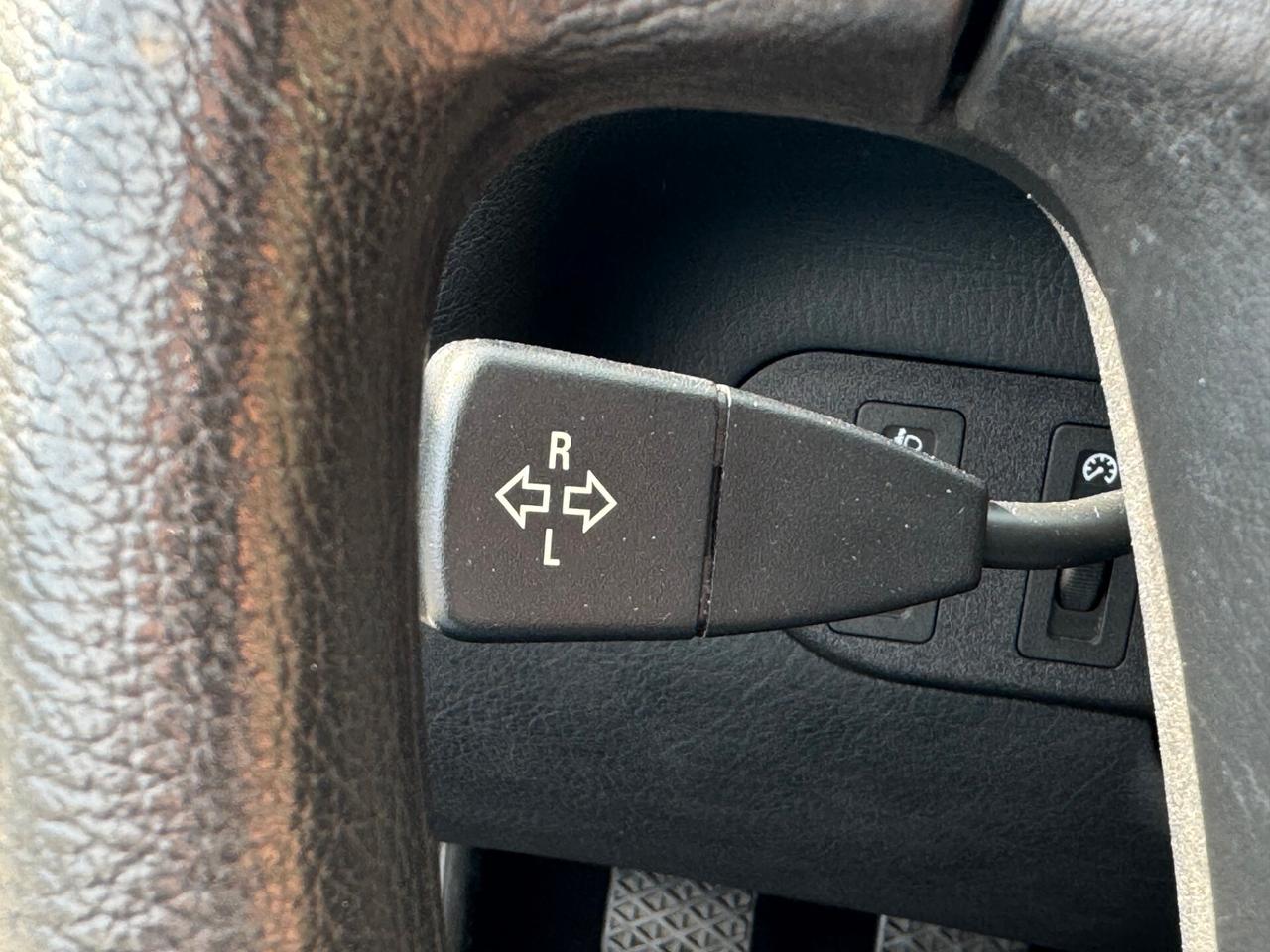 BME 318i Serie 3 E36 UNICOPROPRIETARIO MANUALE