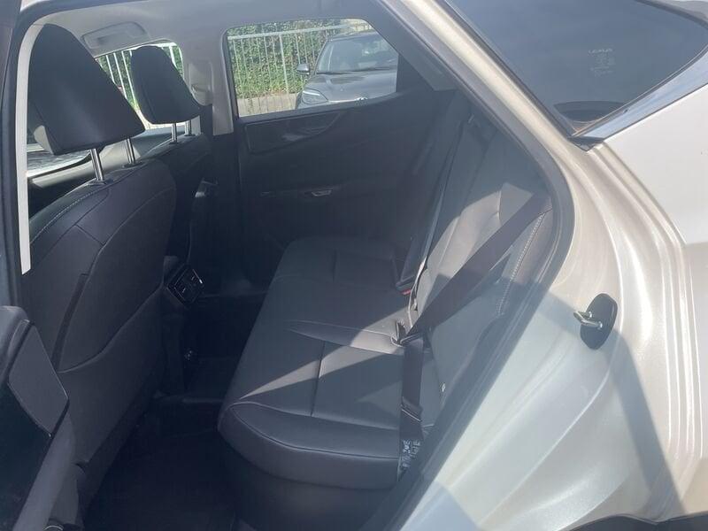 Lexus NX NX 450 Plug-in 4WD Premium