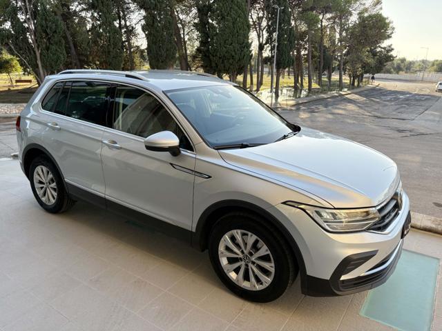 VOLKSWAGEN Tiguan 2.0 TDI 150 CV SCR DSG Life