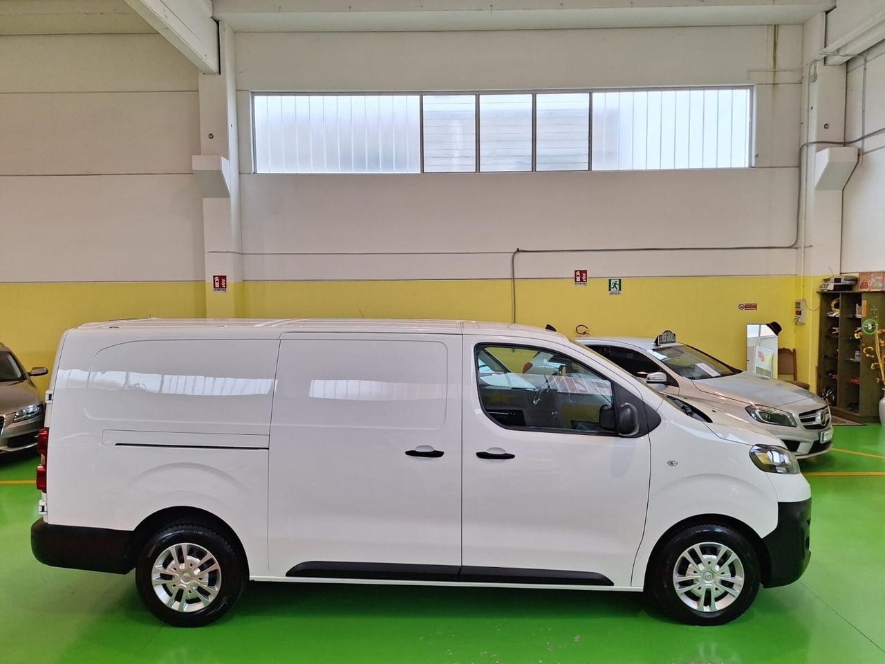 Opel Vivaro 2.0 Diesel 150CV Furgon Van