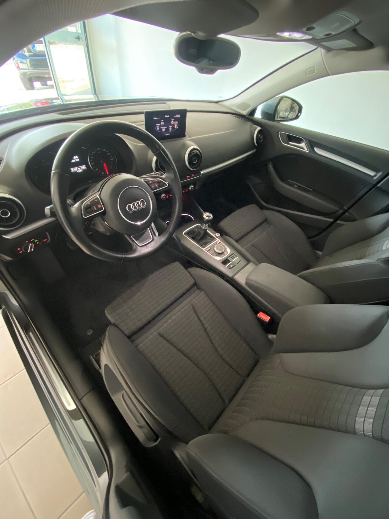 Audi A3 SPB 1.6 TDI clean diesel Business