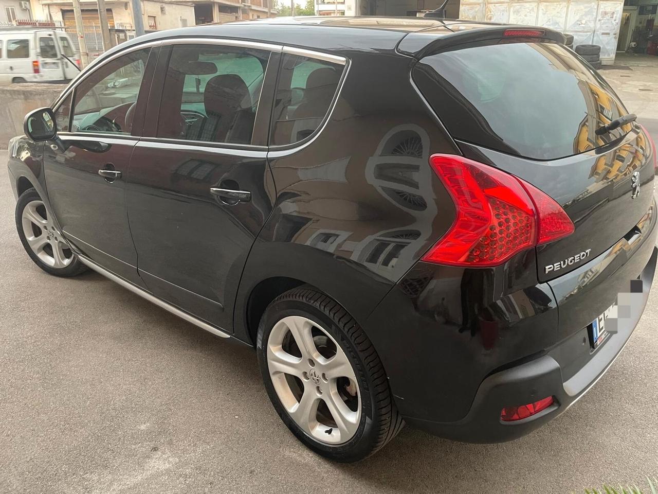 Peugeot 3008 1.6 HDi 112CV Outdoor