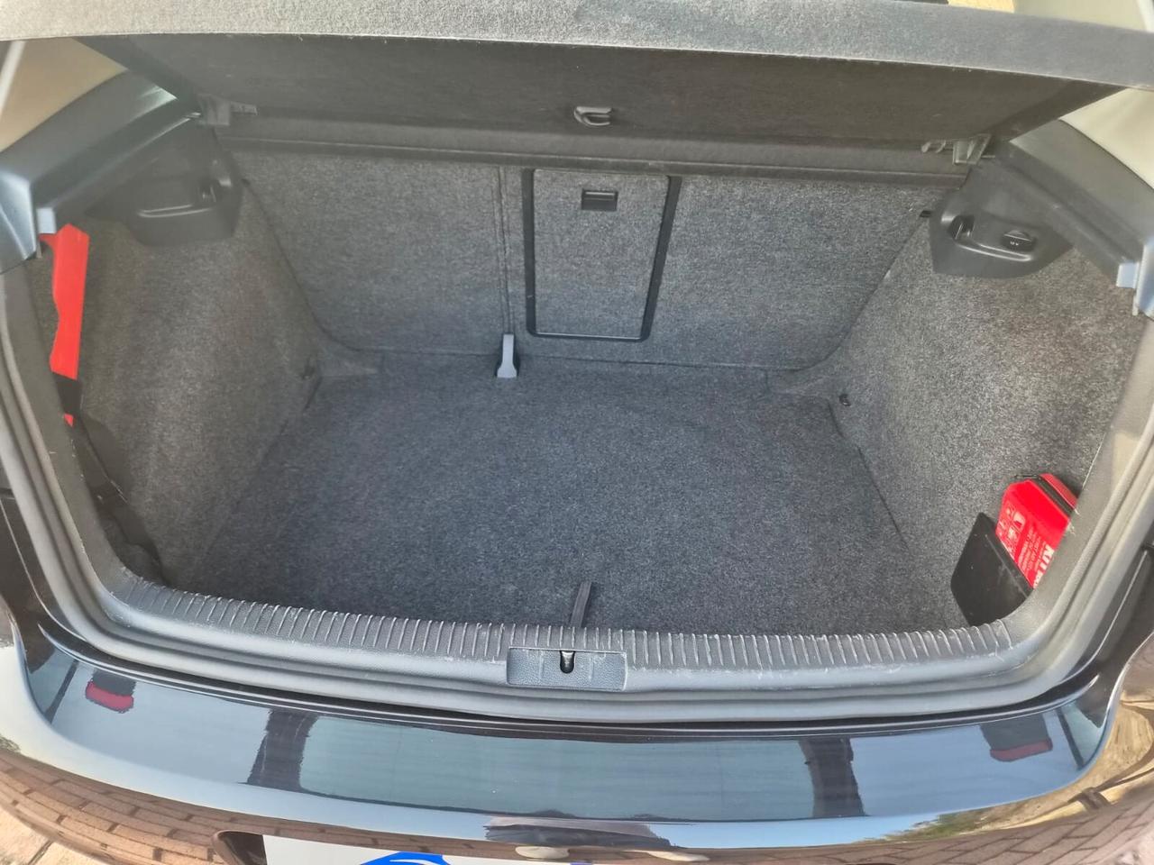 Volkswagen Golf 1.6 TDI Highline