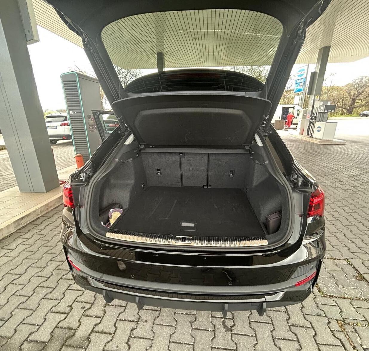 Audi Q3 35 TDI S tronic