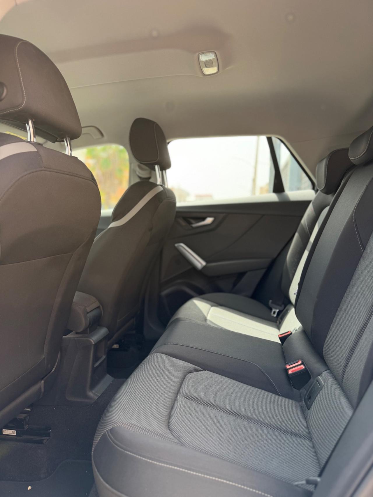 Audi Q2 1.6 116 cv Admired-2020/LED/NAVI/PARK