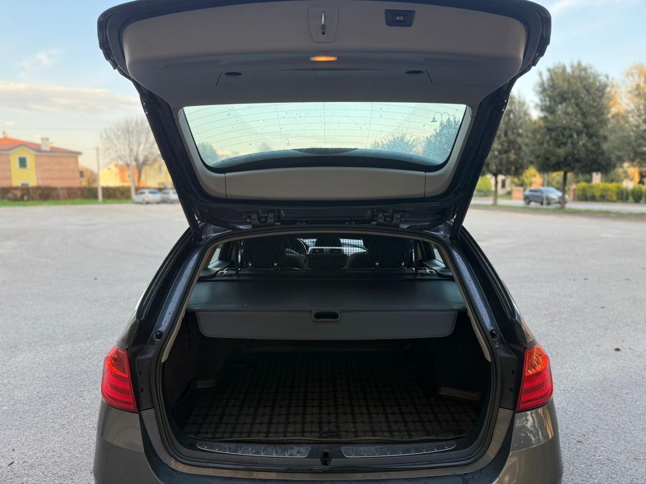 Bmw 320 320d xDrive Touring Business aut.