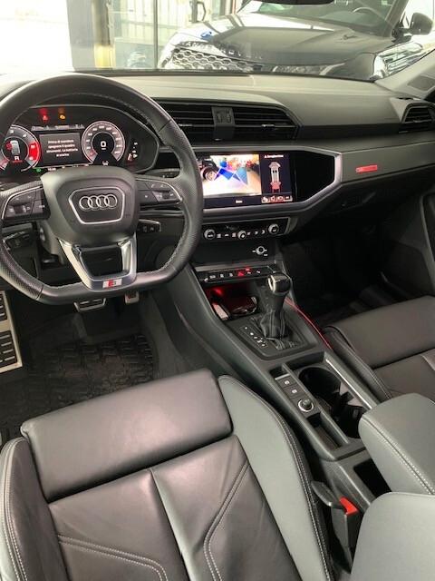 Audi Q3 35 TDI S tronic S line edition