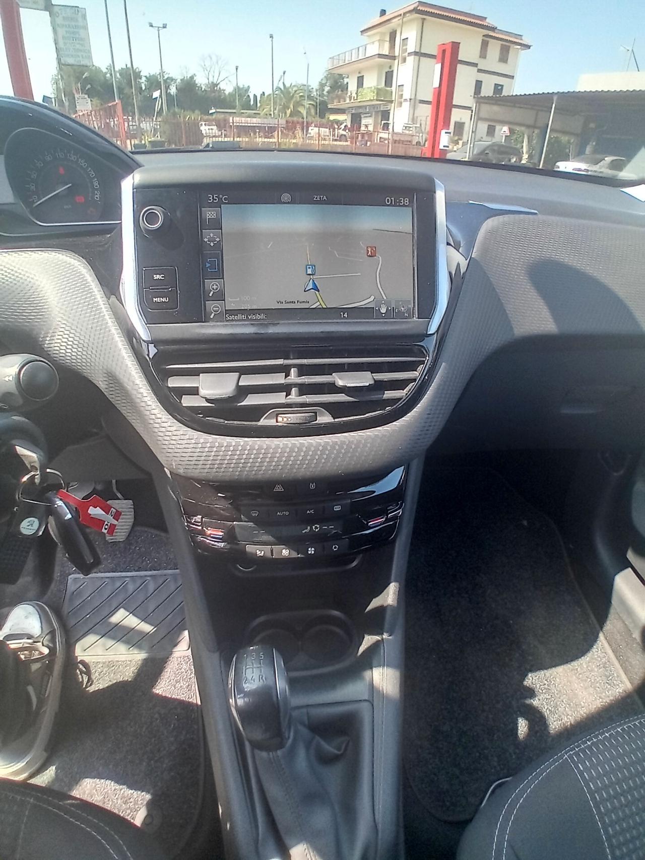 Peugeot 208 1.2 82cv Allure finanzio