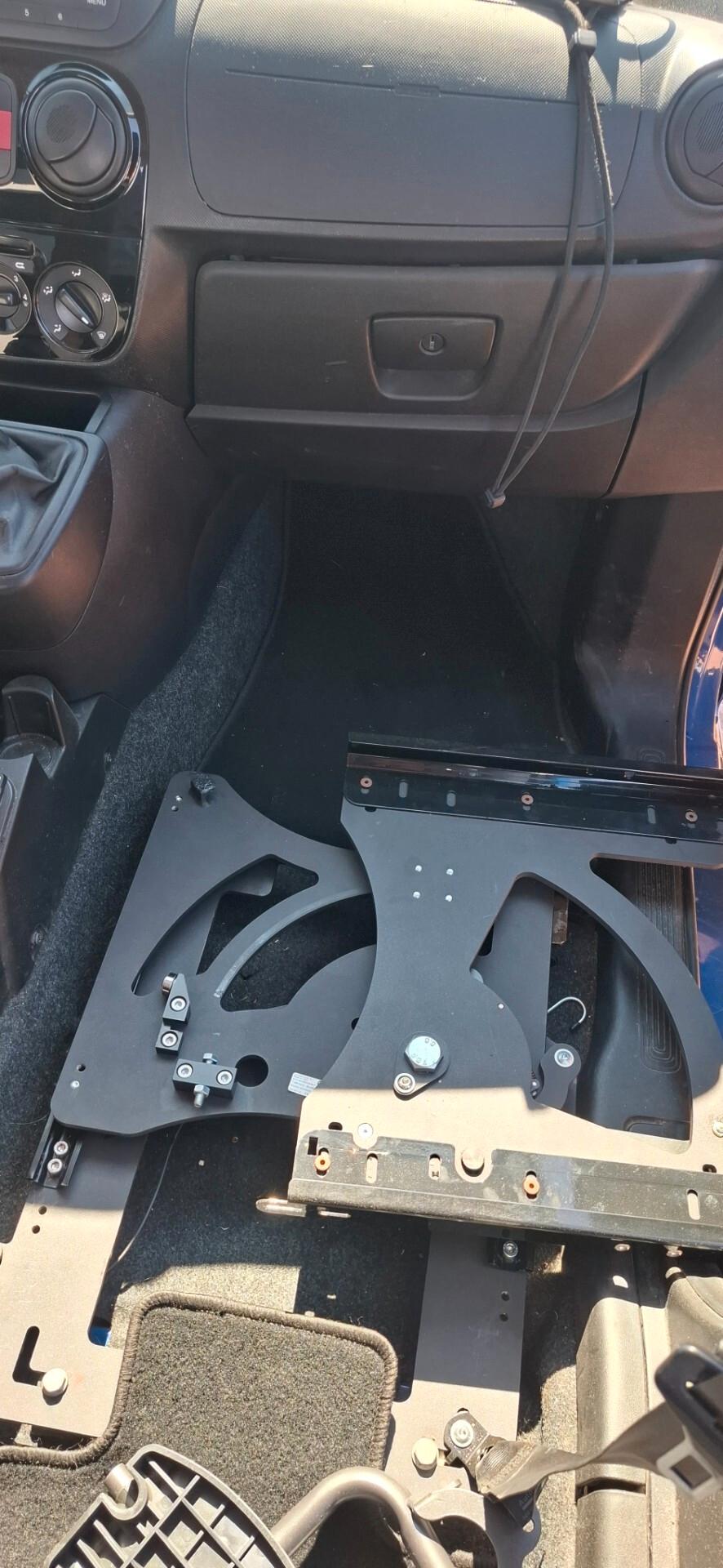 Fiat Qubo 1.3 MJT 95 CV Dynamic trasporto disabili e invalidi con sedile passeggero estraibile