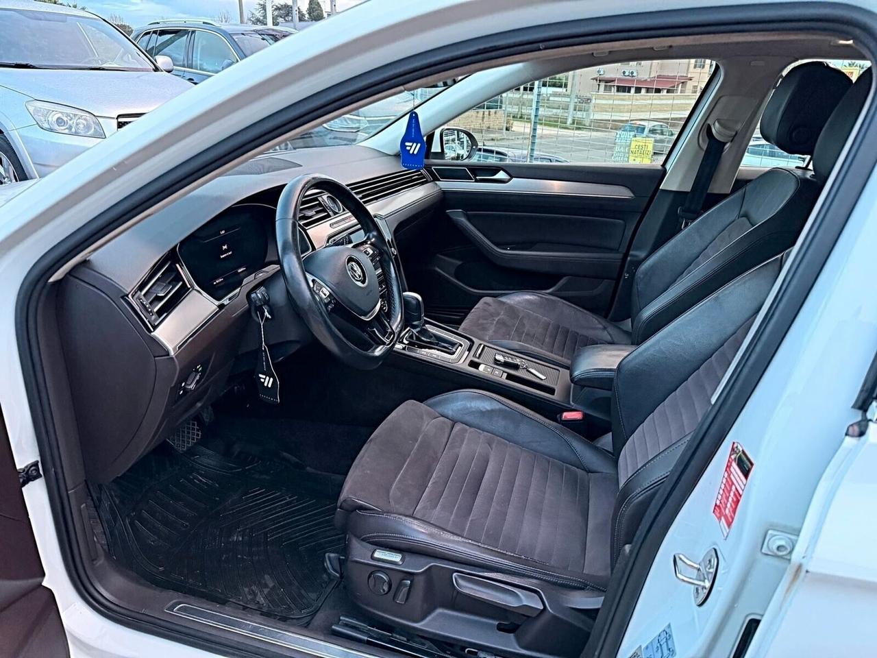 Volkswagen Passat Variant 2.0 TDI 190 CV DSG Highline BlueMotion Tech.