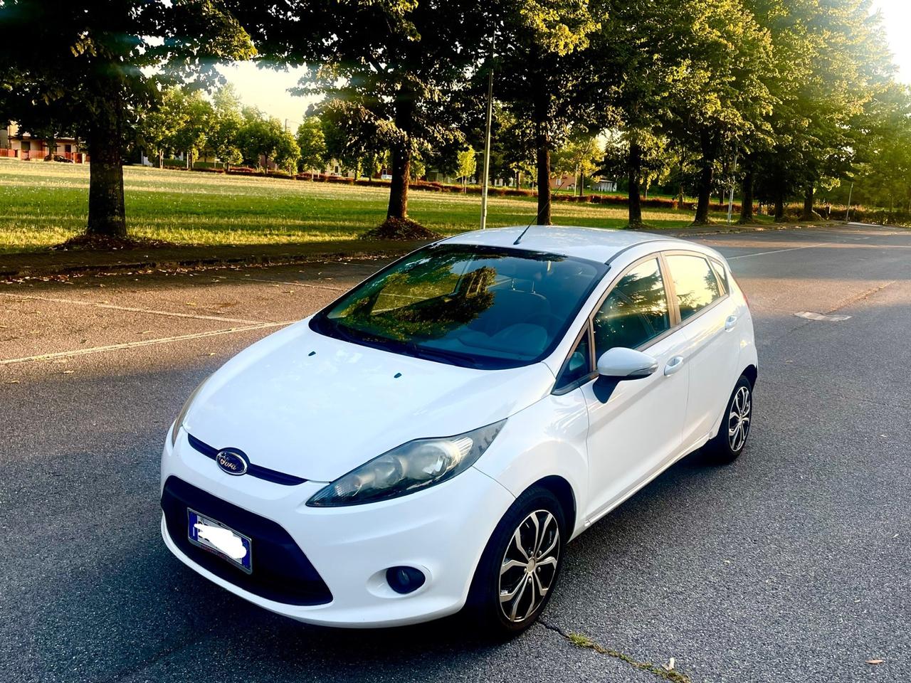 Ford Fiesta 1.4 TDCi 5p. Ghia