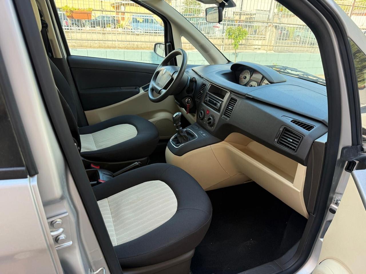 Lancia MUSA Platino Plus BENZINA