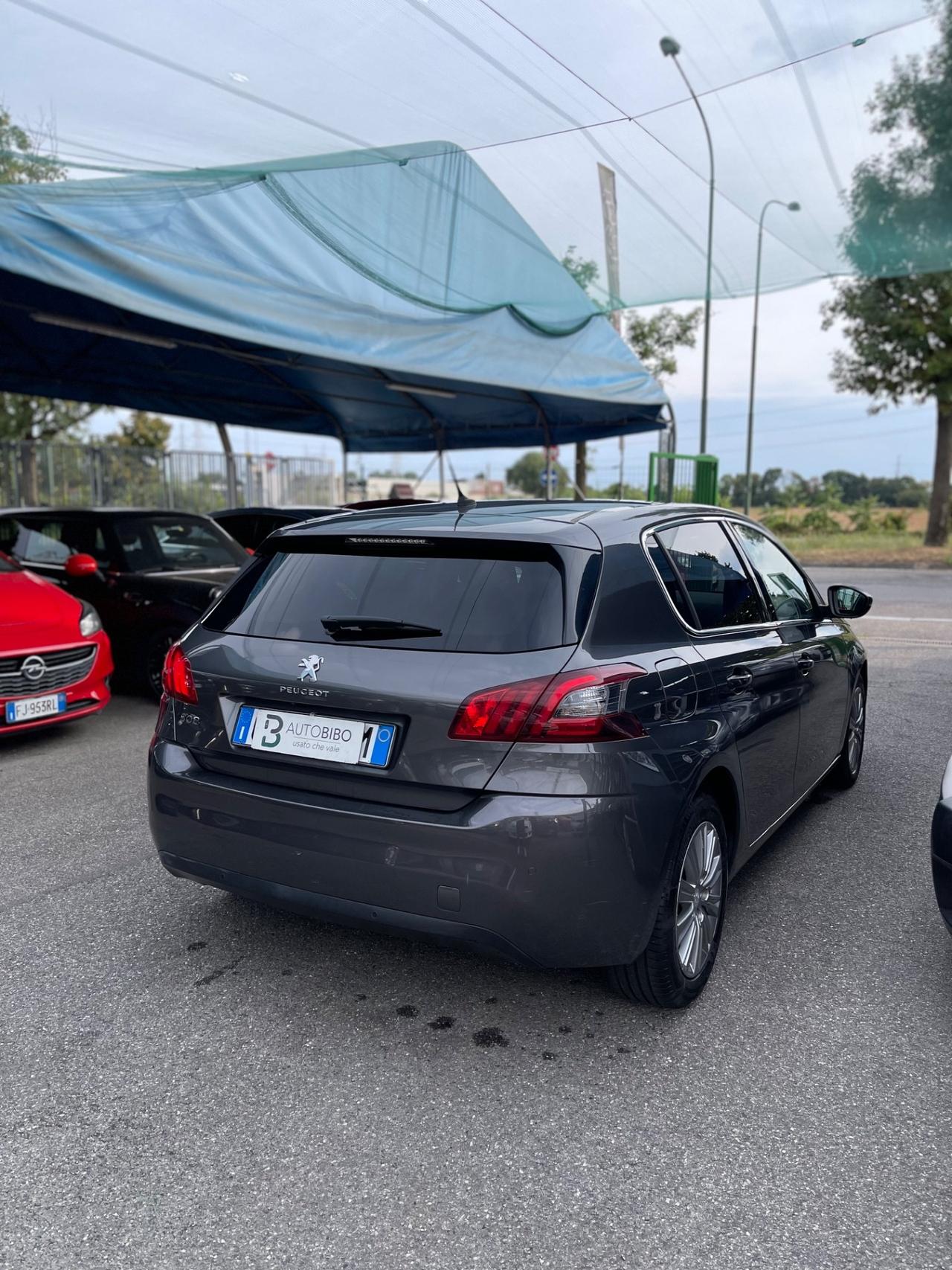 Peugeot 308 PureTech Turbo 130 S&S Allure