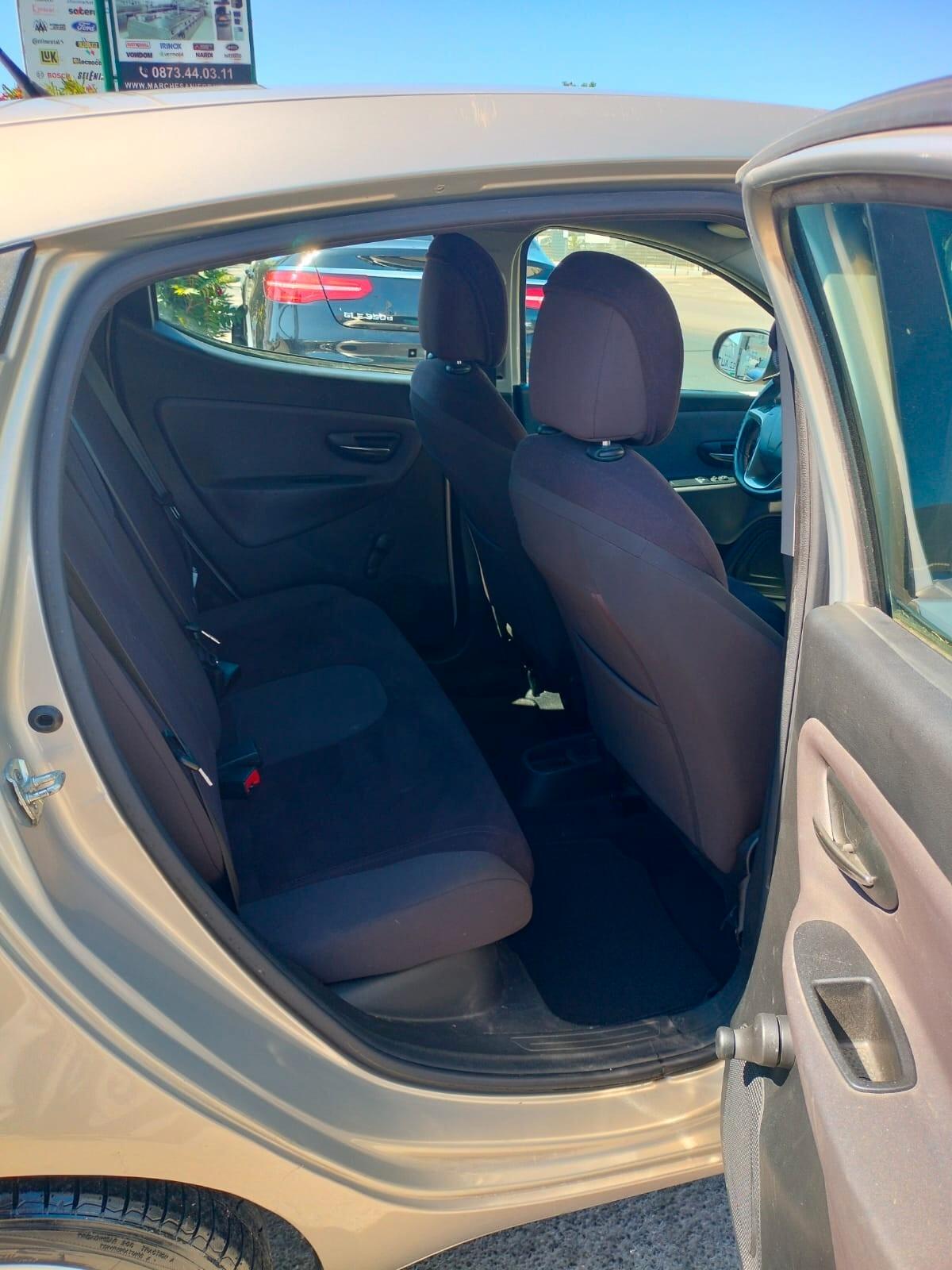 Lancia Ypsilon 1.3 MJT 16V 95 CV 5 porte S&S Platinum
