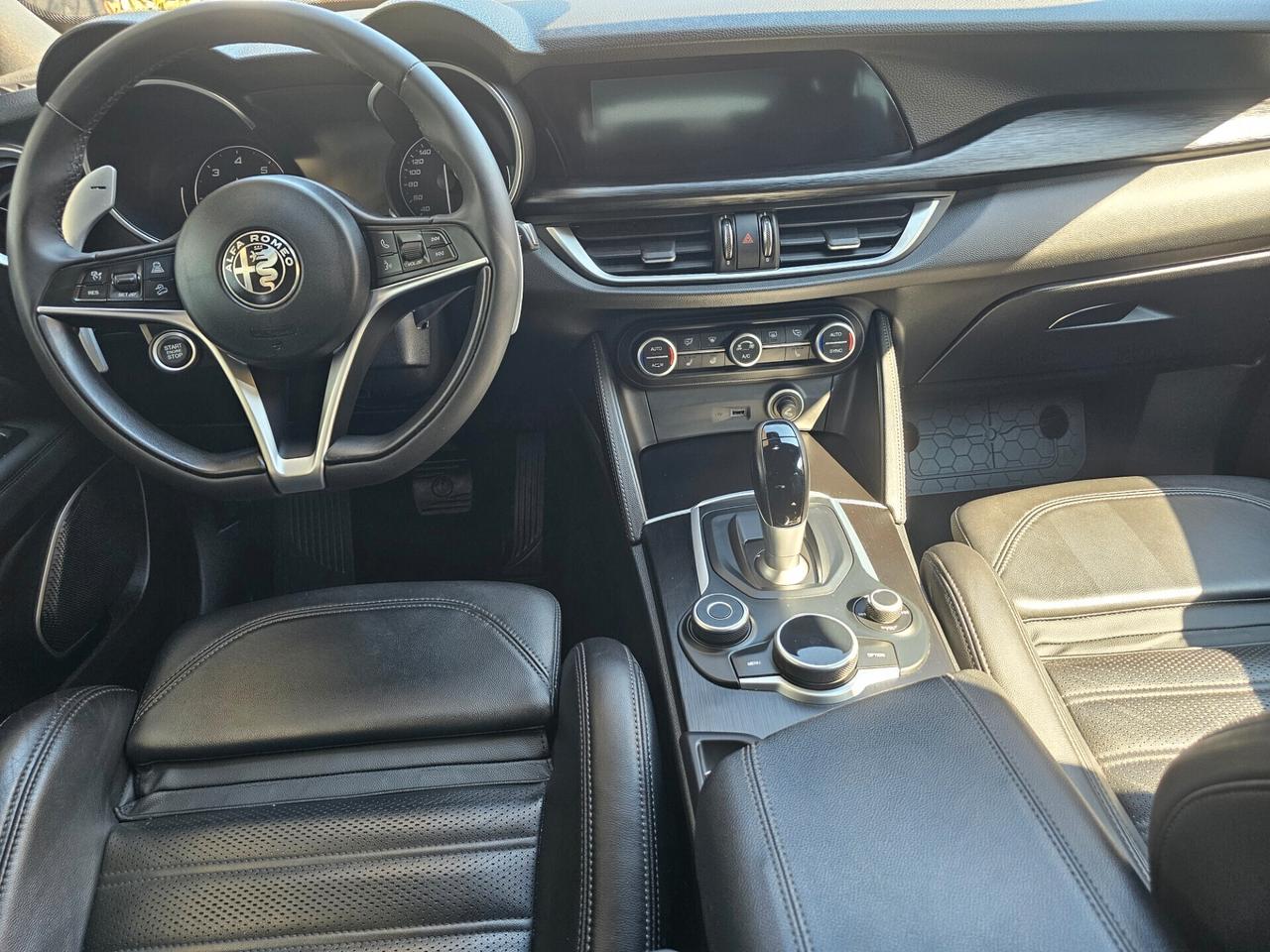 Alfa Romeo Stelvio 2.2 Turbodiesel 210 CV AT8 Q4 Executive