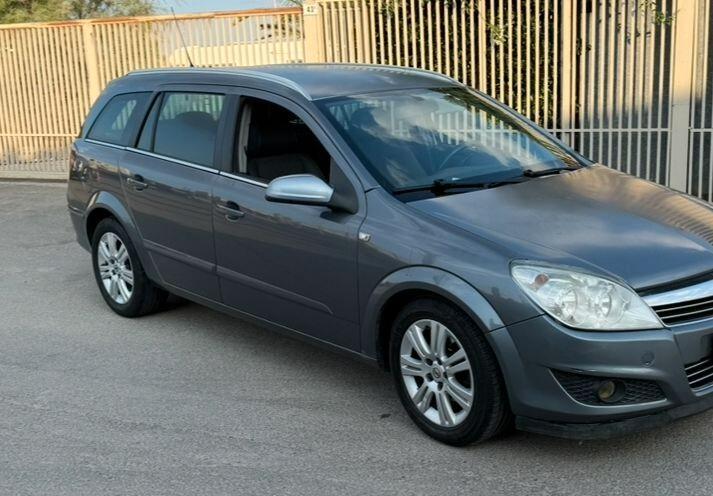 Opel Astra 1.7 CDTI 101CV Station Wagon Cosmo