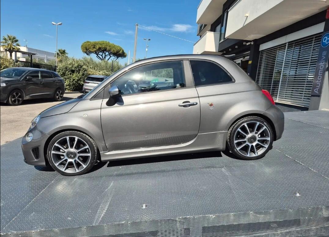 Abarth 595 C 1.4 Turbo T-Jet 165 CV Turismo