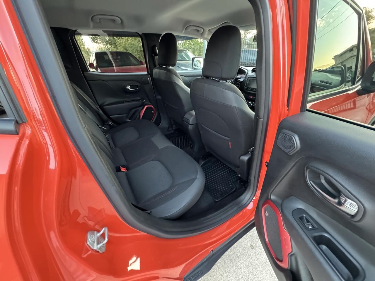 Jeep Renegade 2.0 Mjt 170CV 4WD Active Drive Low Trailhawk