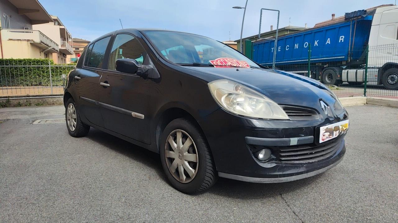 Renault Clio 1.2 16V 5 porte Rip Curl