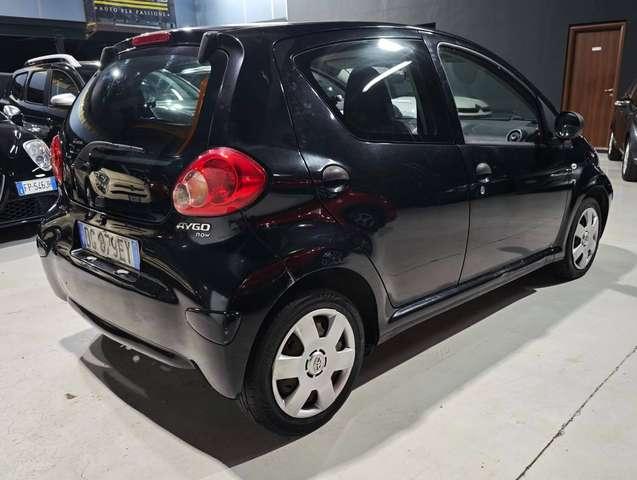 Toyota Aygo Benzina Neopatentati Km 100.000