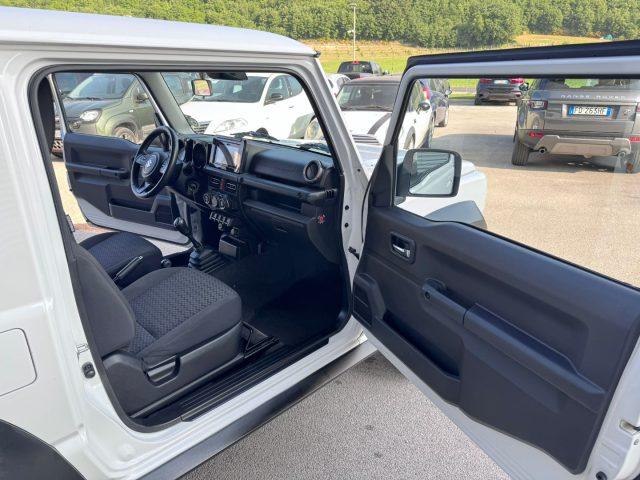 SUZUKI Jimny JIMNY 1.5 VETTURA 4 POSTI ITALIANO OK neopatentato
