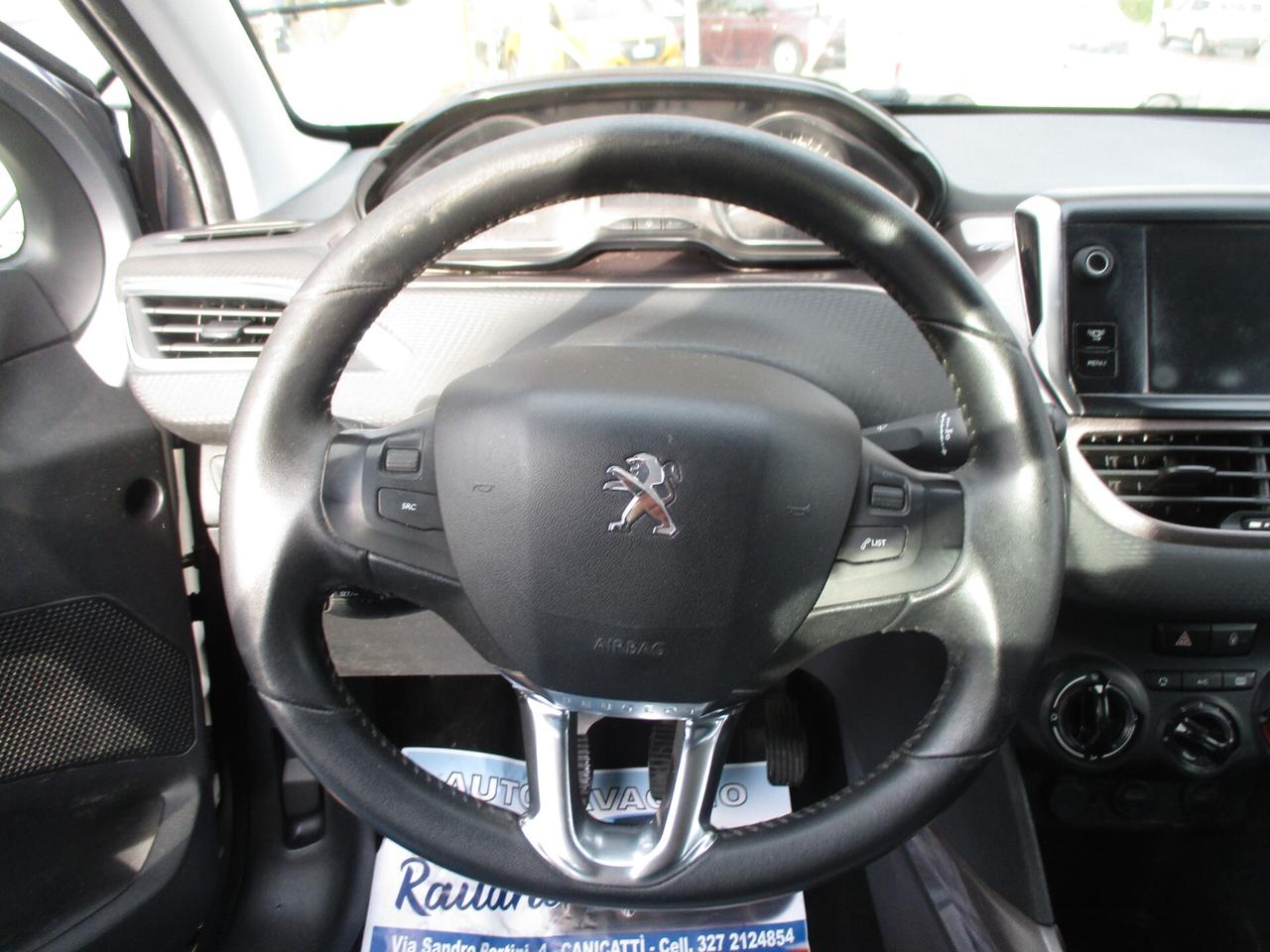 Peugeot 2008 1.6 e-HDi 92 CV FULL OPTIONAL!! 2014