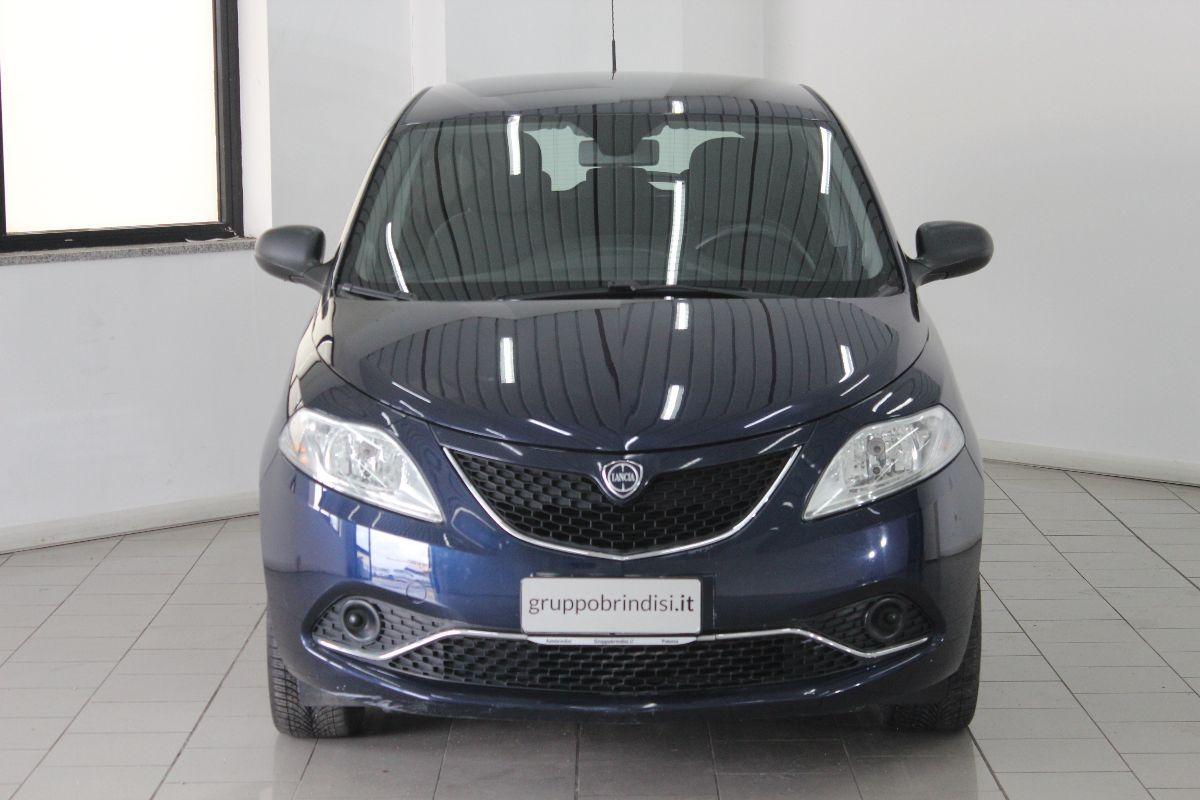 LANCIA - Ypsilon - 1.2 69 CV 5p. Silver