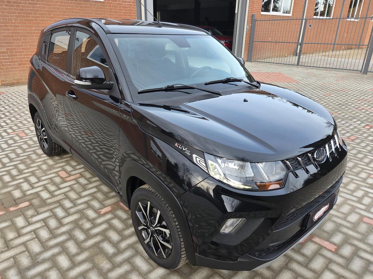 Mahindra KUV100 1.2 VVT K8 87cv