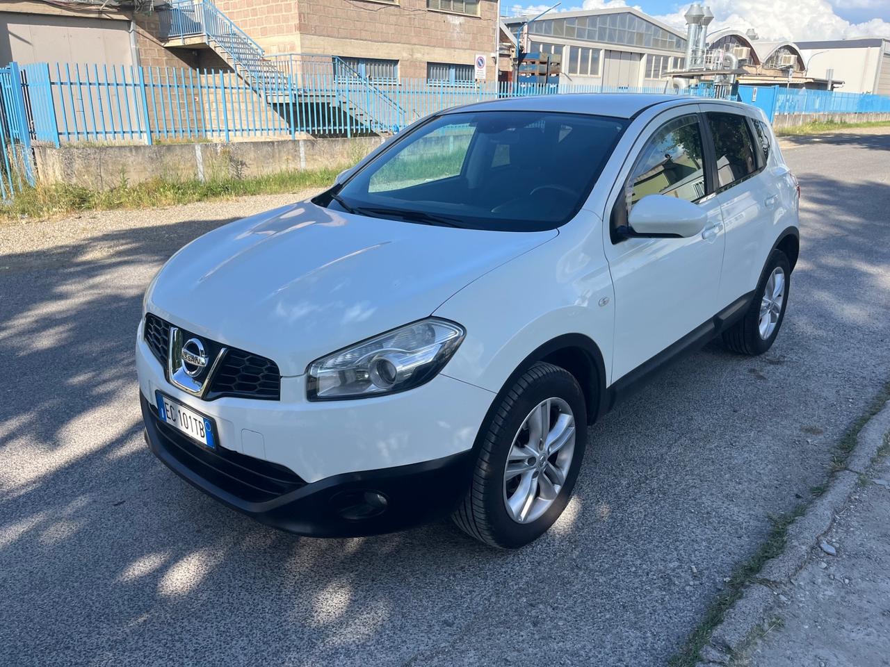 Nissan Qashqai 1.5 dCi DPF Acenta 2010 202.000 KM