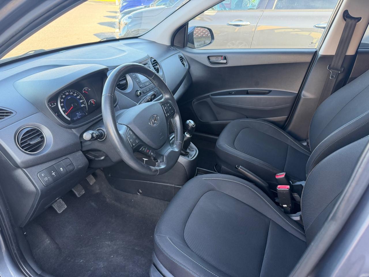 Hyundai i10 1.0 MPI Sound Edition