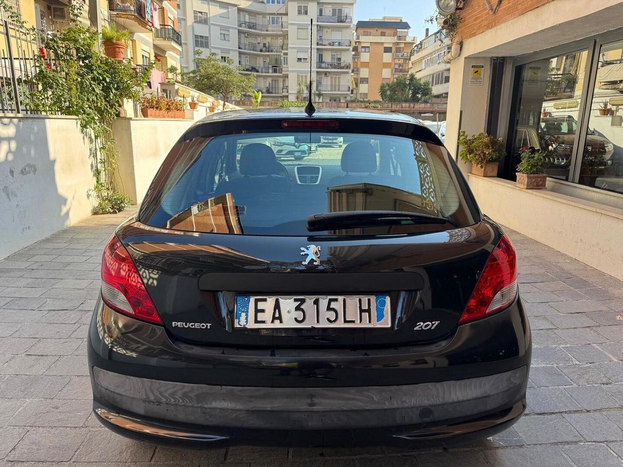 PEUGEOT 207 1.4 HDi 70cv 5 porte Energie Sport