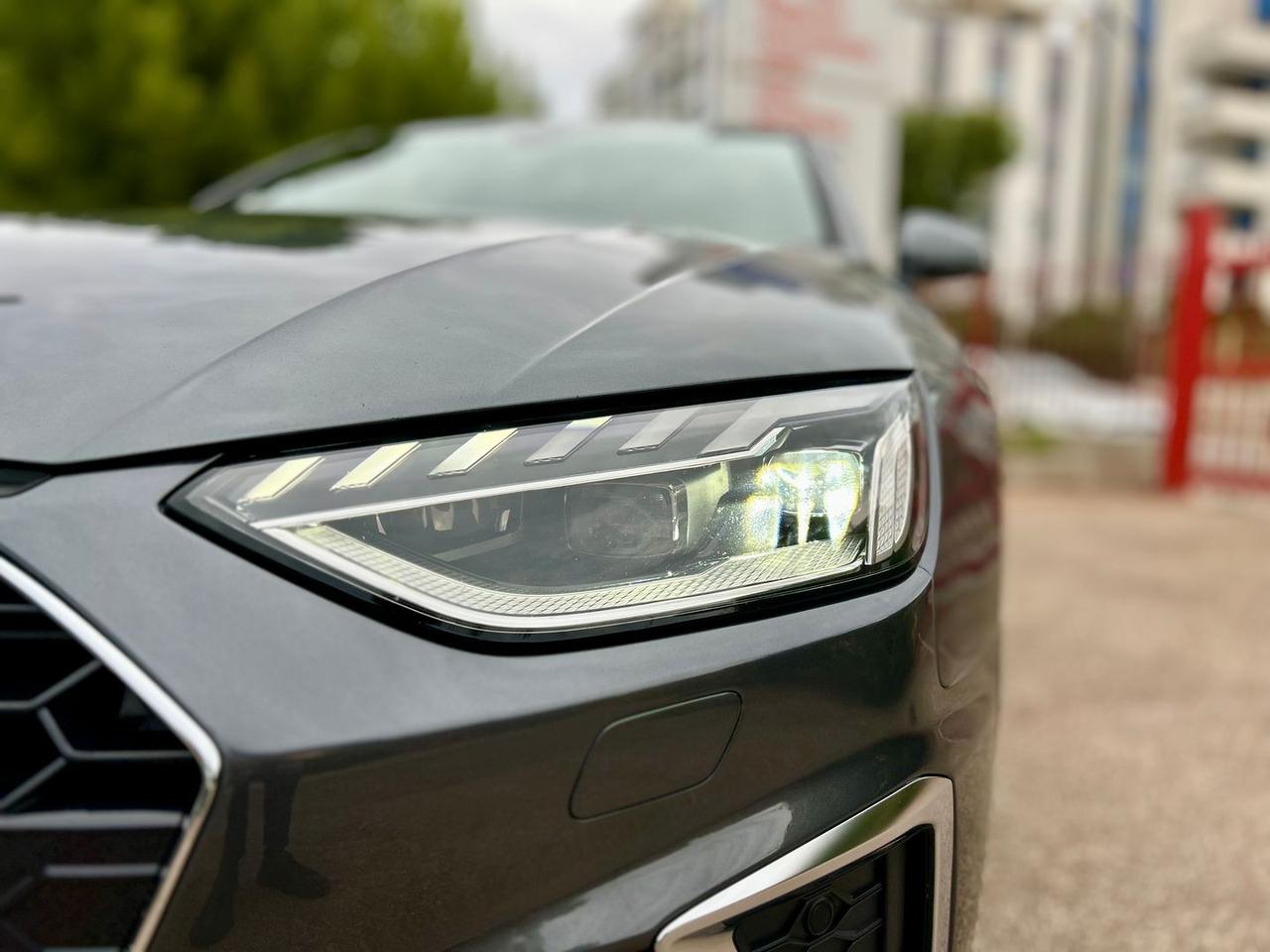 Audi A4 2.0 40 TDI S Line #7401