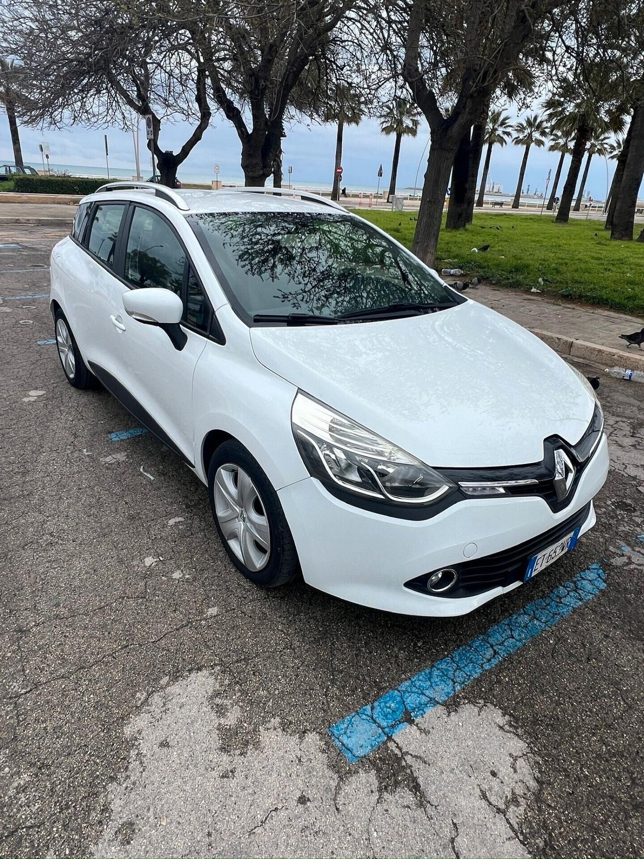 Renault Clio Sporter 1.5 dCi 8V 75CV Live 2014