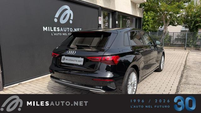AUDI A3 30 g-tron S tronic Navi ACC Led sedili sport