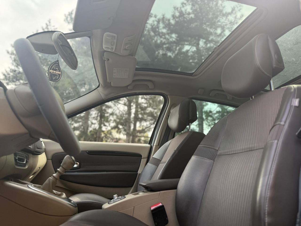 Renault Scenic Scénic X-Mod 1.5 dCi 110CV Dynamique