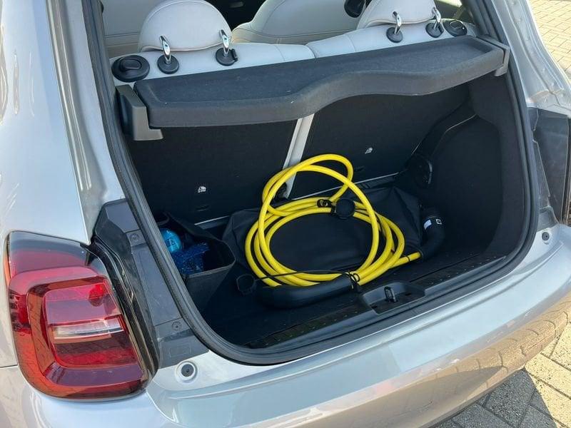 FIAT 500 Electric Elettrica Giorgio Armani 118cv