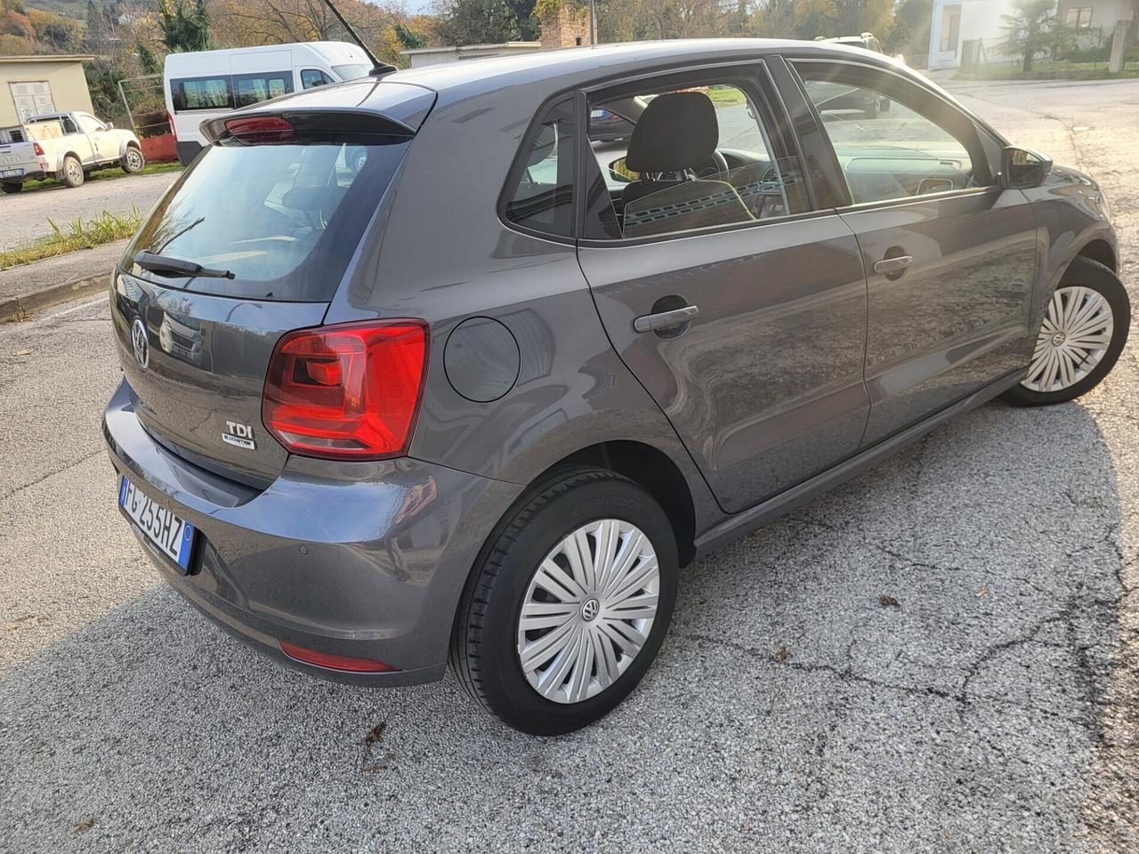 VOLKSWAGEN POLO 1,4 TDI-UNICA PROPRIET-EURO 6