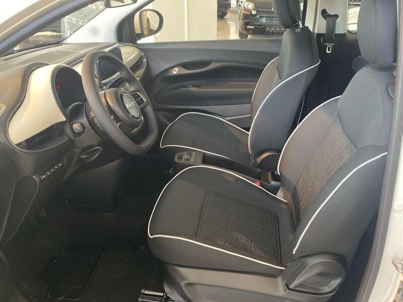 FIAT 500 500e Berlina 42 kWh Icon