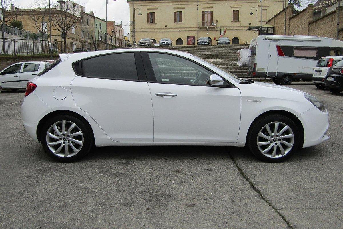 ALFA ROMEO Giulietta 1.4 Turbo 120 CV GPL Super