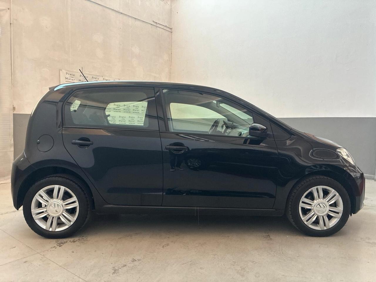 Volkswagen up! MOVE