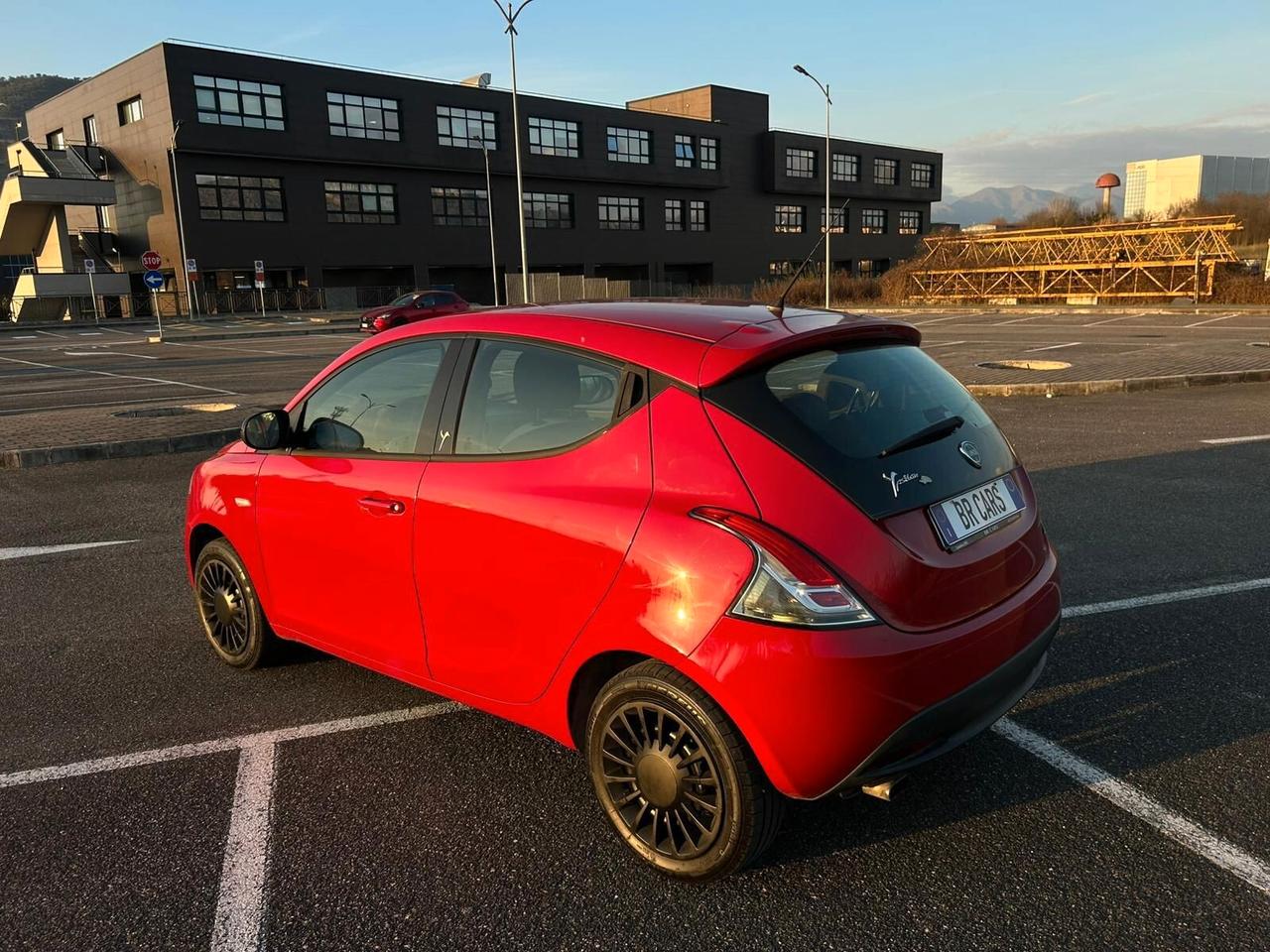 Lancia Ypsilon 1.2 69 CV 5 porte Elefantino