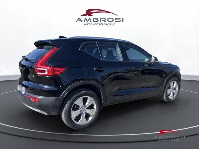 VOLVO XC40 T2 Geartronic Momentum Pro